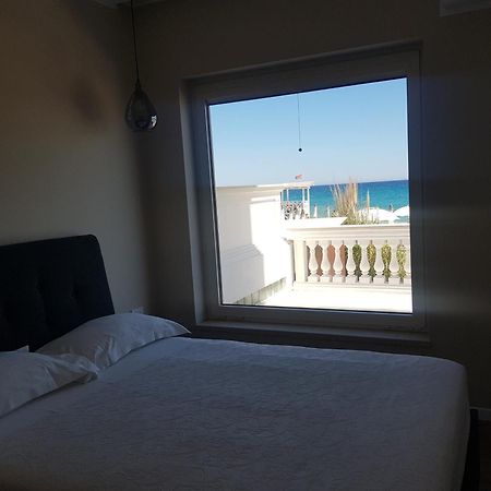 Blu Sea Apartments Pietra Ligure Exterior foto