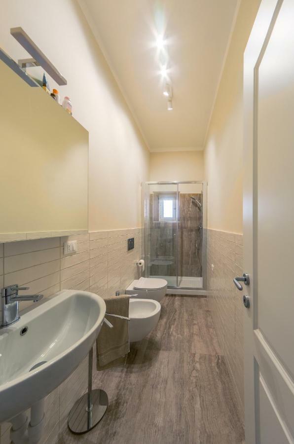 Blu Sea Apartments Pietra Ligure Exterior foto
